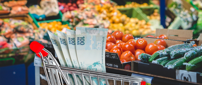 Mapeamento do Ministério Público de Contas apura gasto indevido (e milionário) com auxílio-alimentação a servidores aposentados